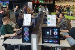 trioler-fruehjahrsmesse-25_pineapps-esports-14-scaled